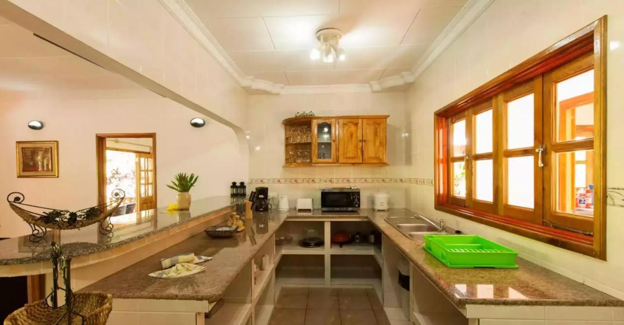 Casa De Leela Self Catering Guest House La Digue Εξωτερικό φωτογραφία