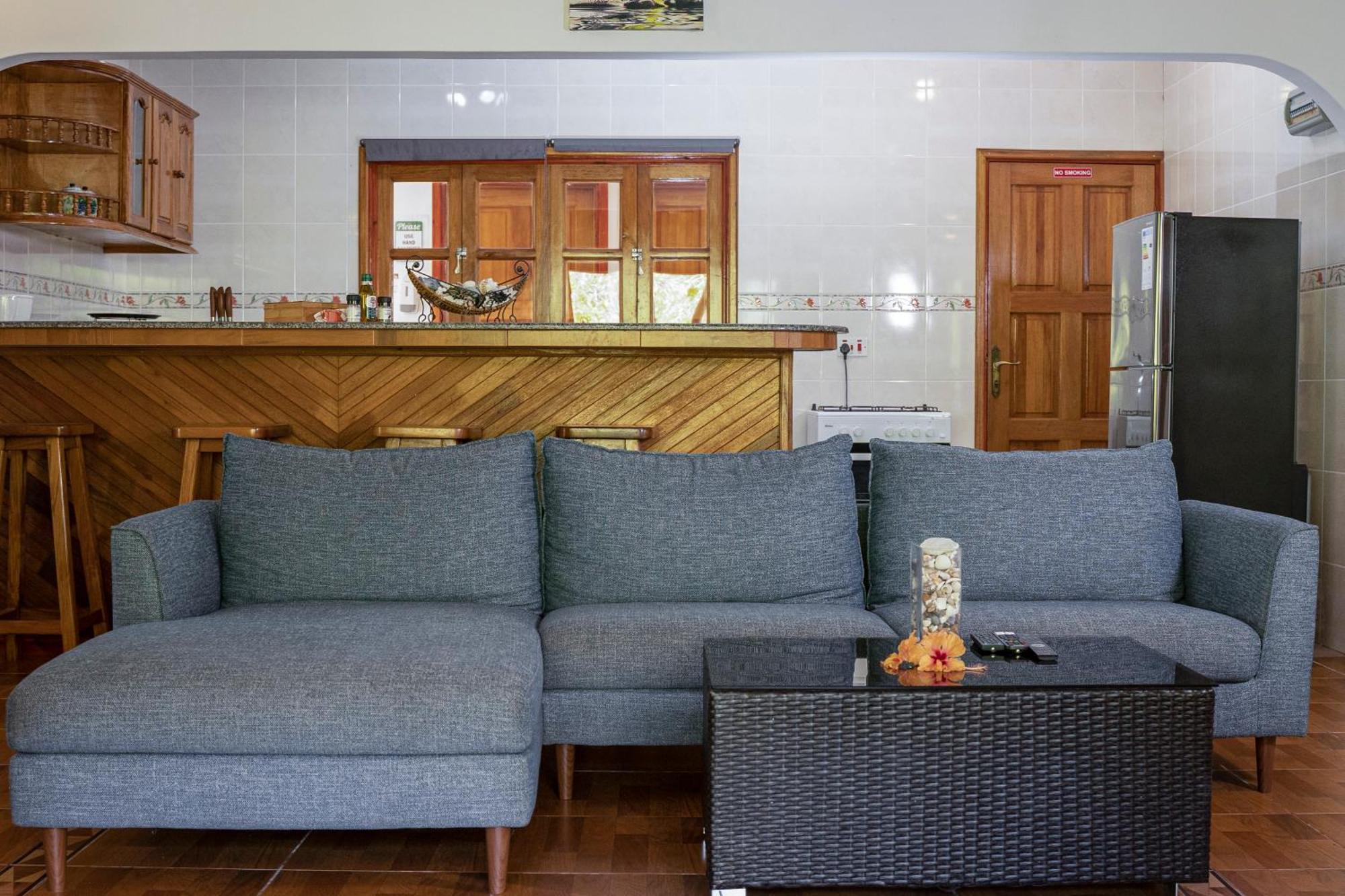 Casa De Leela Self Catering Guest House La Digue Εξωτερικό φωτογραφία